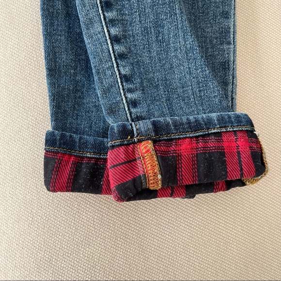 Judy Blue Buffalo Plaid Mid-rise Jeans - Picture 7 of 8